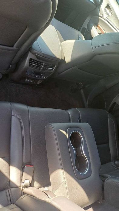Автомобиль Acura MDX 2018