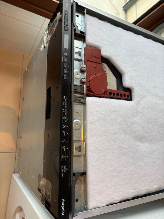 TOP Máquina de lavar louça Integrada Hotpoint