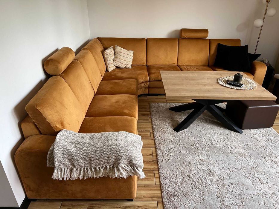 Duża kanapa narożna 3x3 - jak nowa