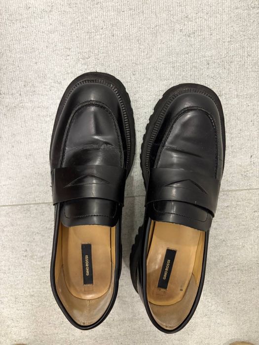 Лофери чорні продам