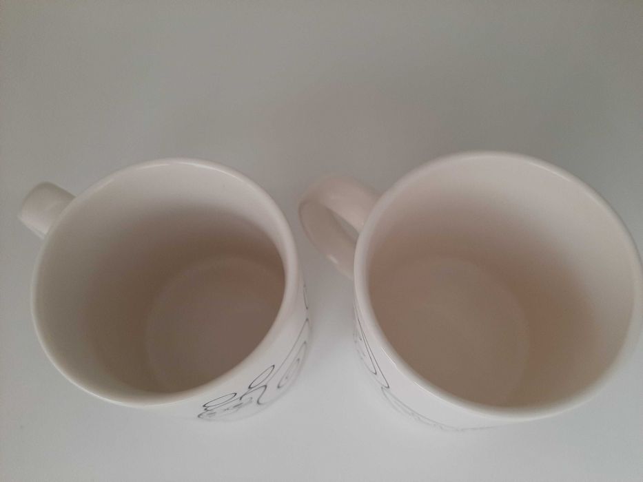 2 Paintable Mugs437073534550036481