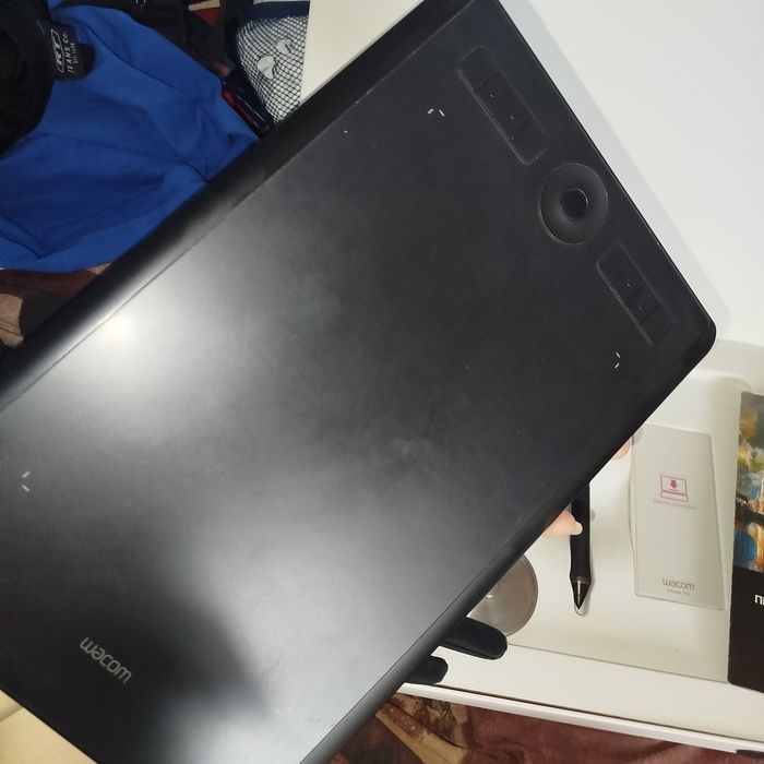 Графічний планшет Wacom Intuos Pro M PTH-660-N 5080 dpi