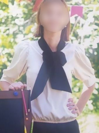 Блуза шовкова шкільна