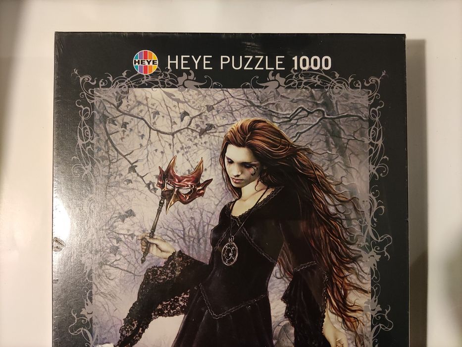 Puzzle Heye 1000 peças Favole Black by Victoria Françés novo