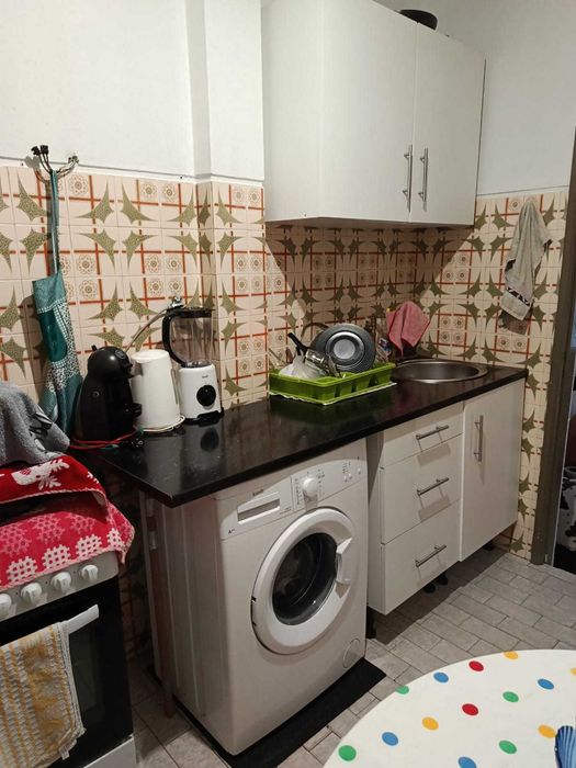 Móveis de cozinha (+ peq. eletrodomésticos)