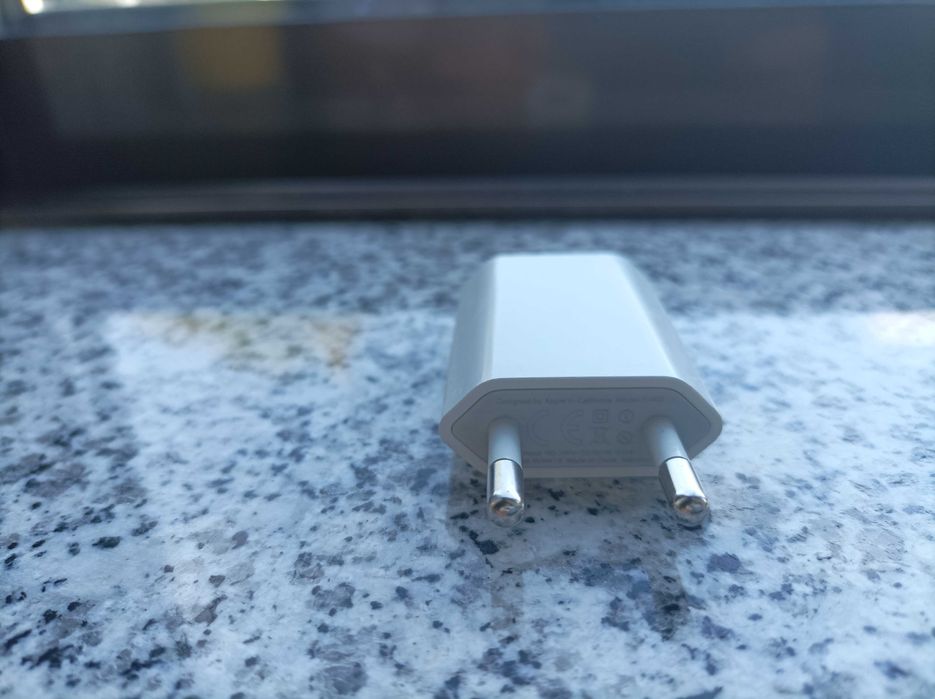 Original Apple Official USB Adapter for Mobile Phone Charger64739573762435121