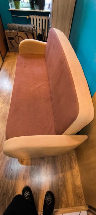 sprzedam wersalkę w dobrym stanie