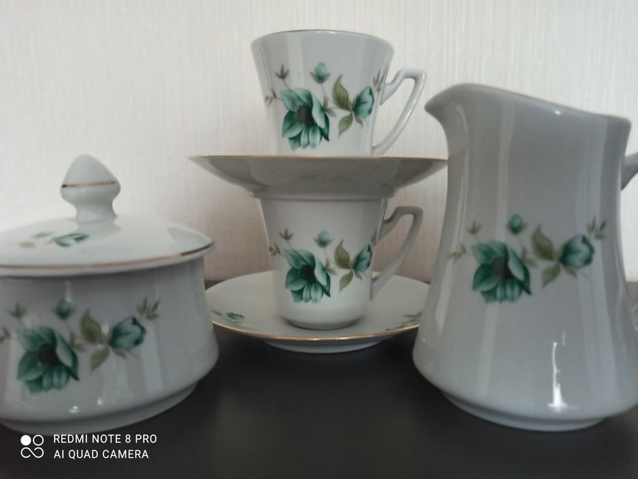 Filiżanki, cukiernica, mlecznik, stara porcelana Wałbrzych
