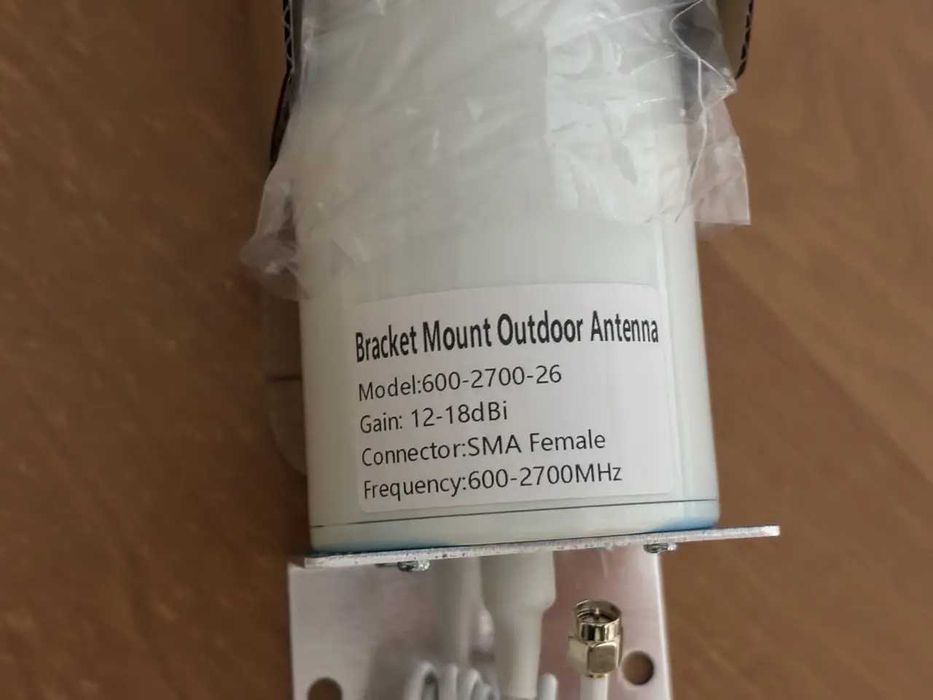 Зовнішня антена для роутера SMA 18 дБі MIMO LTE 4G підсилювач