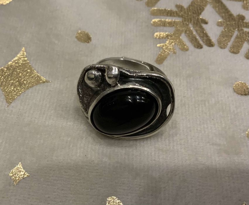 Pierścionek z bursztynem srebro 925