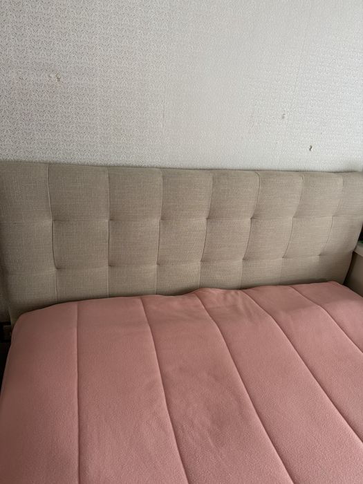 Cabeceira IKEA de cama nova