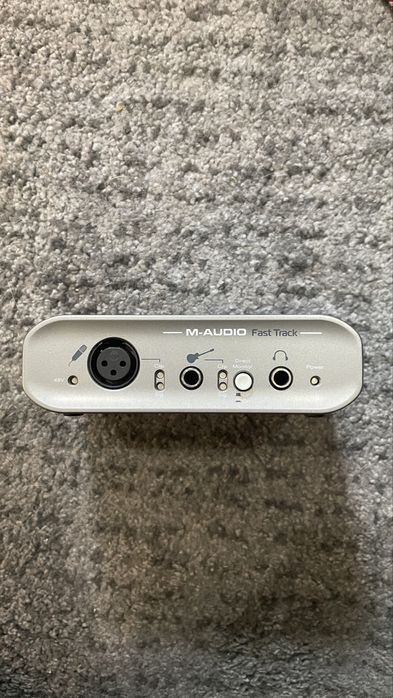 Interfase de audio m-audio