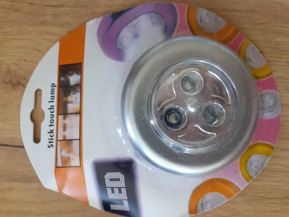 lampka led - włączana na dotyk