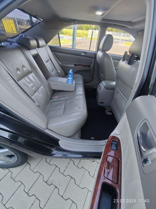 Toyota Camry 30 (2006)