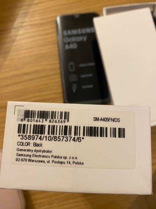 Smartfon nowy Samsung Galaxy A40 64GB 4GLTE