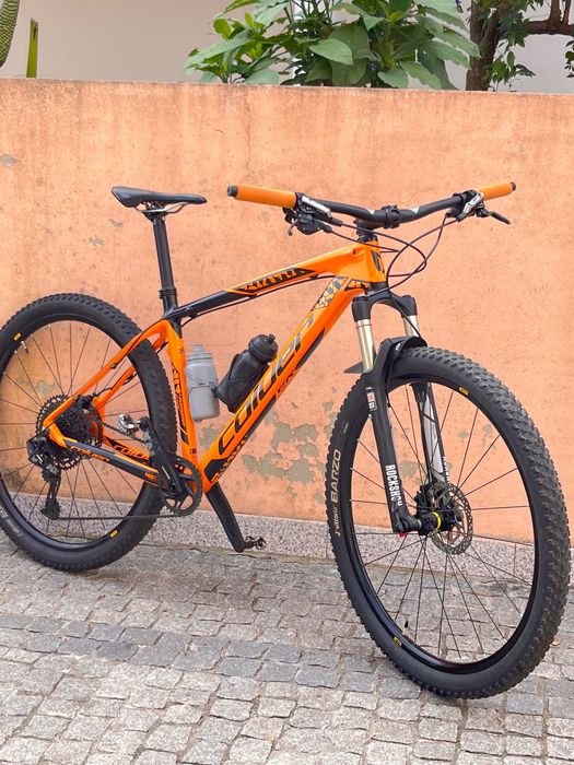 Bicicleta BBT Carbono roda 29