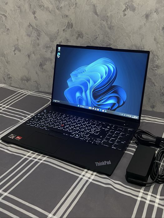 Lenovo ThinkPad E16 Gen 2 Ryzen 5 7535HS 8/256gb акб 8 циклів 100% ідеальний стан