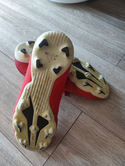 Korki piłkarskie adidas rozm. 36