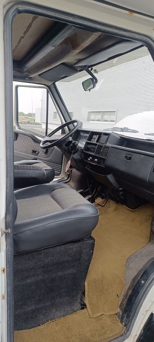 Autocaravana C25 Diesel 

Leia todo o anúncio, está detalhado o que pr