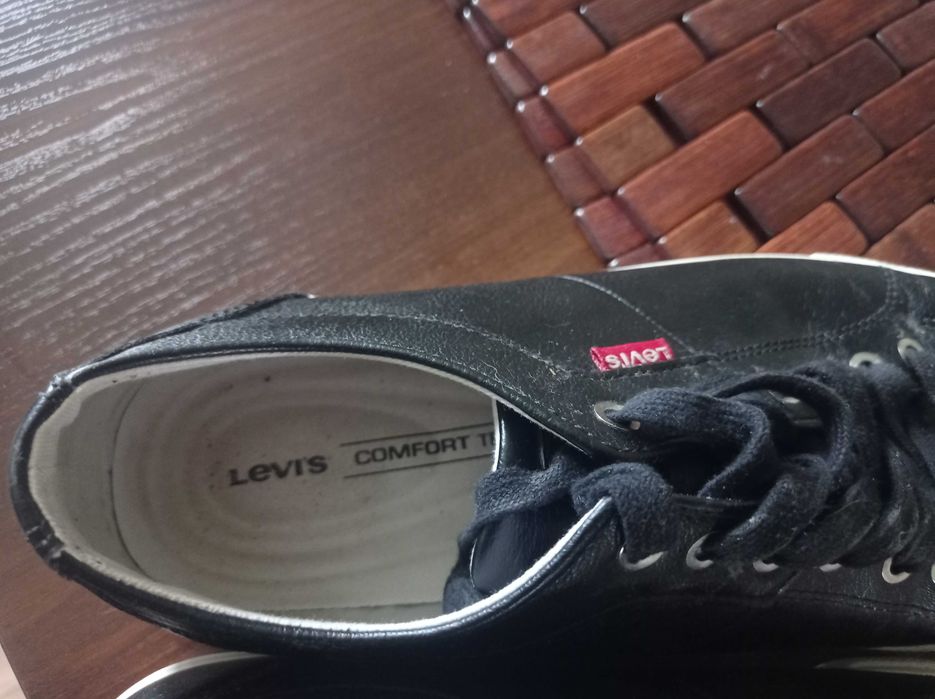 Buty Levi's. Rozmiar 41