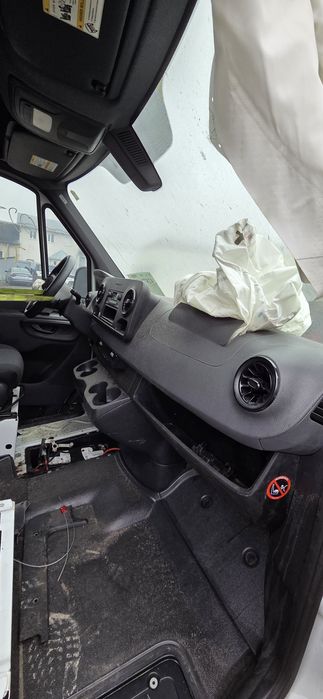 Sprinter 2020 3.0 V6 автомат