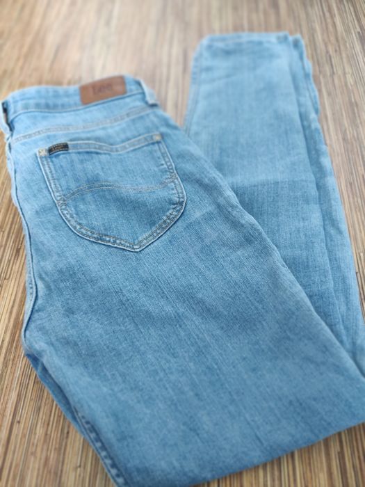 Sprzedam spodnie lee