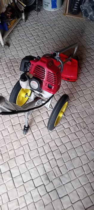 Roçadora com rodas