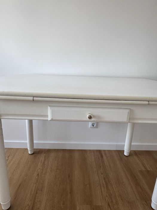 Mesa extensivel branca lacado - otimo estado