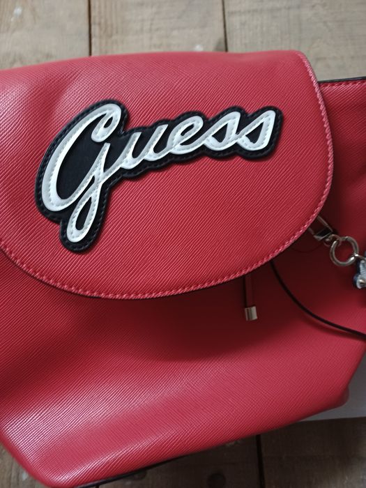 Mala guess cor vermelha