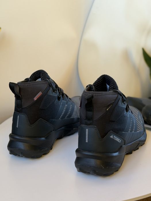 Черевики Adidas Skychaser Ax5 Mid Gore-Tex: 3 850 грн