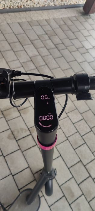 Hulajnoga elektryczna