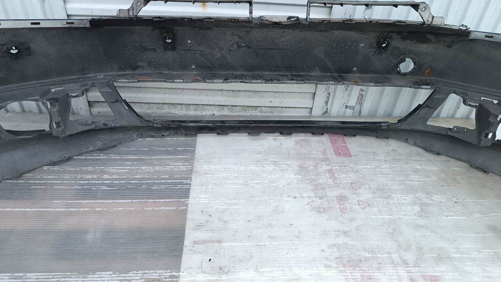 Vendo parachoque de frente VW golf 6  carinha ano 2009/13