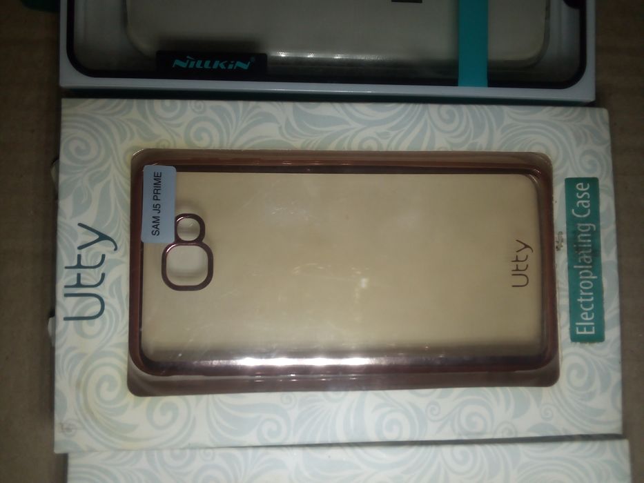 Чехлы - насадки для мобильных телефонов Samsung J5 Prime / J4 Galaxy