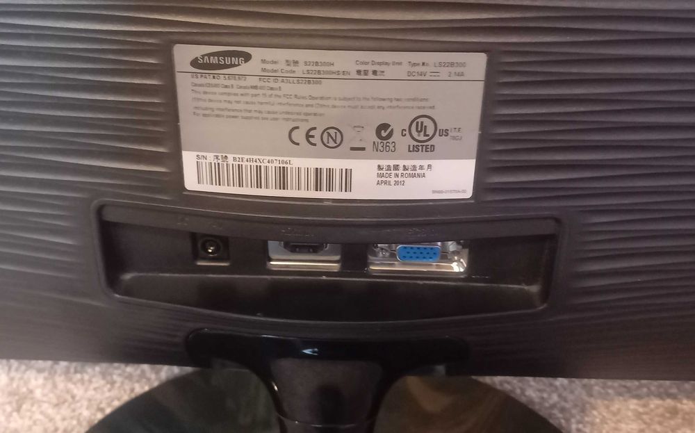 Monitor Samsung z zasilaczem