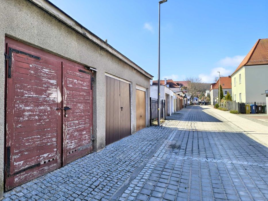 Strzyża, Gdańsk - garaż murowany, ul. Sychty