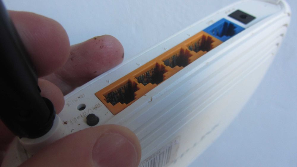 Роутер маршрутизатор TP-Link TL-WR740N без блока питания