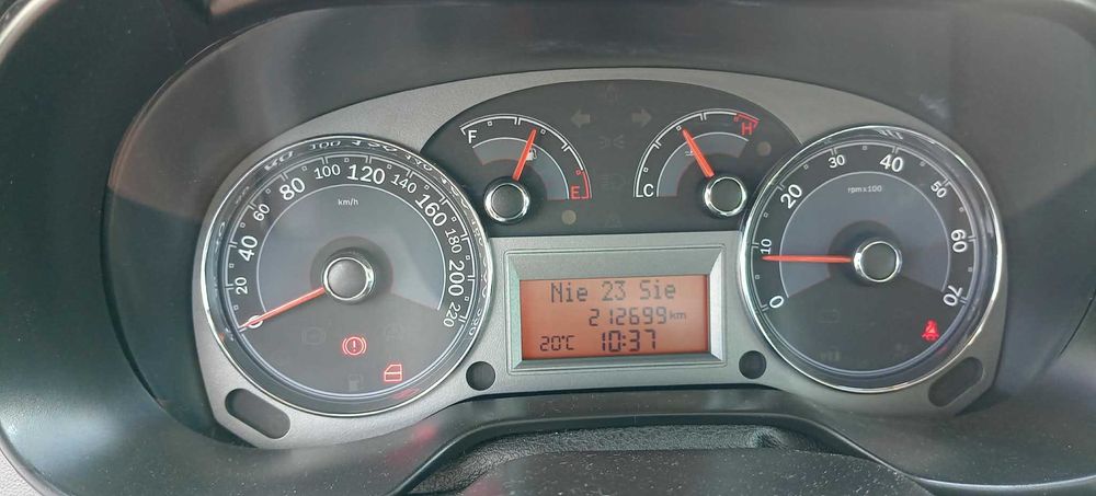 Fiat Linea 1.4 2012r. + GAZ, Klimatyzacja