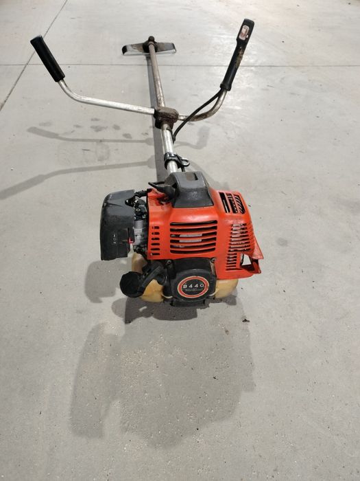 Kubota d440 com pouco uso