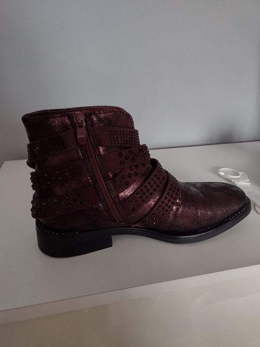 Sprzedam nowe buty tylko przymierzone