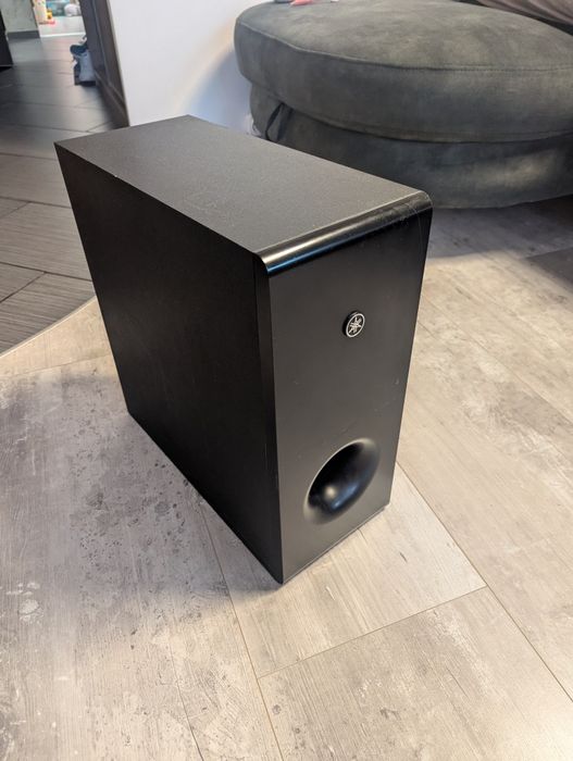 Yamaha Subwoofer ns- wsw43 Uszkodzony