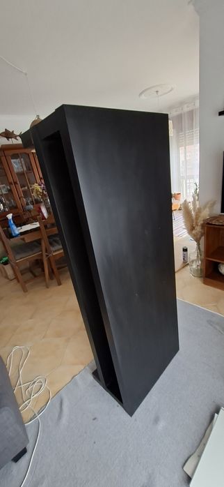 Movel de Tv preto modelo lack ikea