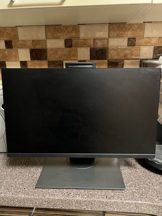 Распродажа мониторов в связи с закрытием магазина