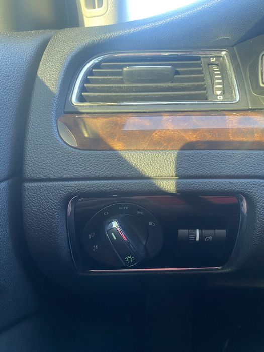 Шкода Суперб 1,8