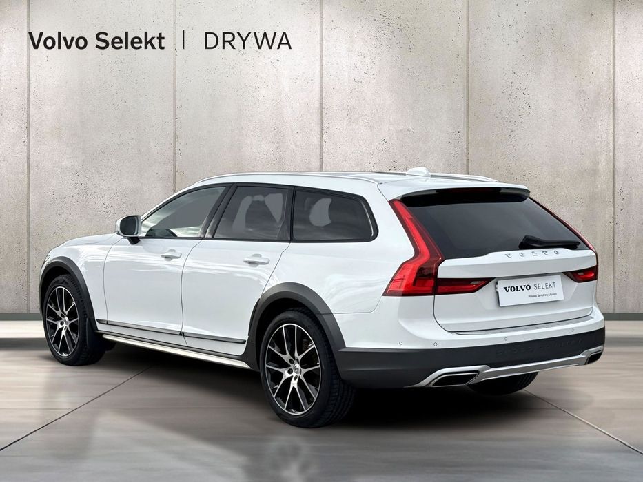 Volvo V90 Cross Country D5 AWD PRO | Serwis ASO | Panorama | Hak | Masaże | FV Marża | DRYWA G
