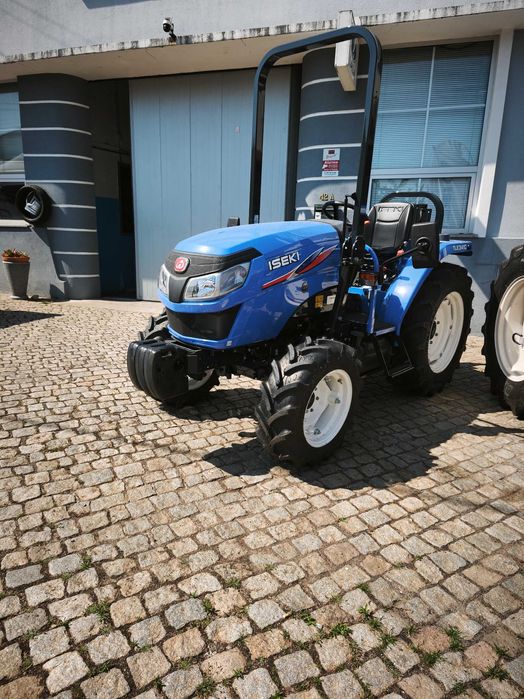 Tractor ISEKI de 26 a 68 CV
