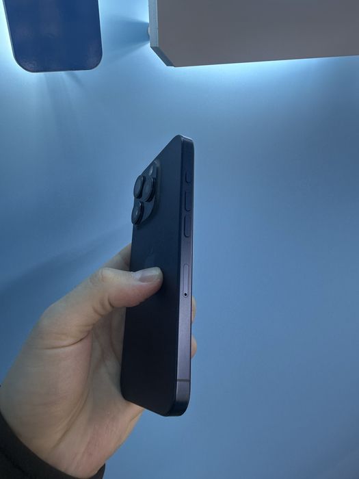 iPhone 15 PRO 256GB BATERIA 94% GWARANCJA 12 miesiecy !!!