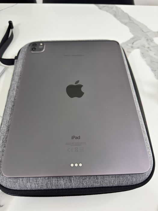 iPad Pro 11” (2ª Geração) + Magic Keyboard + Pencil + moft Snap Case64297828566403123