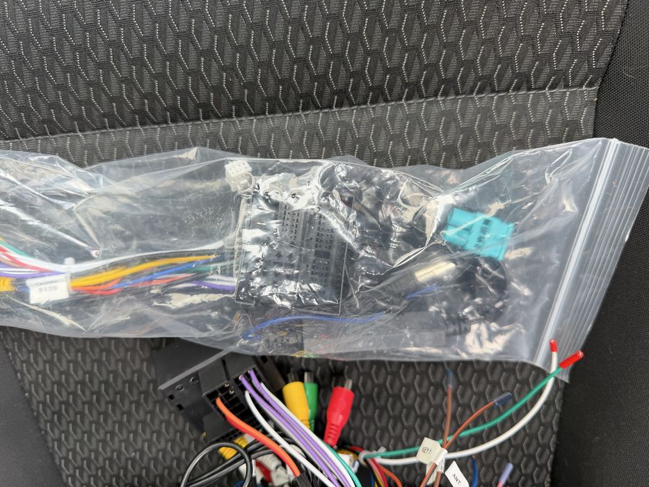 Radio samochodowe NCS P4V9 VW Multivan T6 2015-2019 Android BT 4GB 2DIN