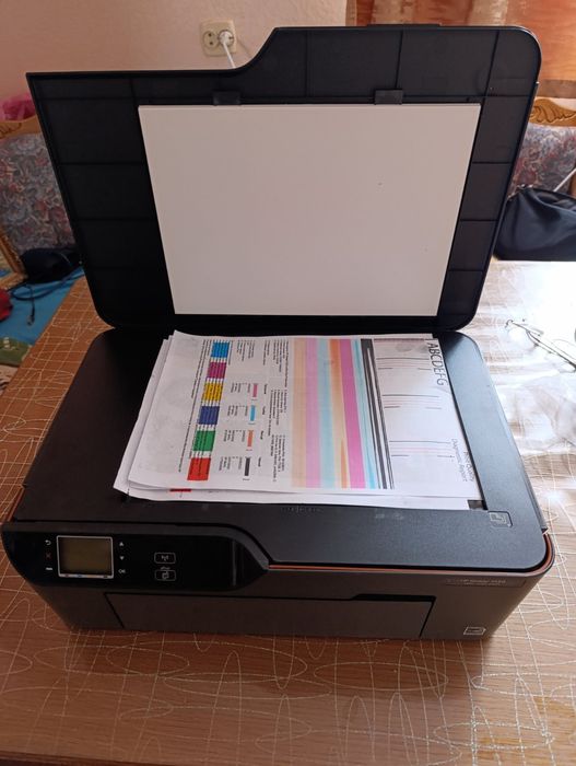 Продам принтер hp Deskjet 3520 all in one