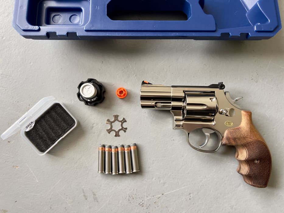 Revolver CO2 da ARES (airsoft) ARTIGO NOVO